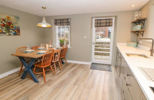 Bakewell Cottage | CHURCH COTTAGE, family friendly, luxury holiday cottage in Bakewell