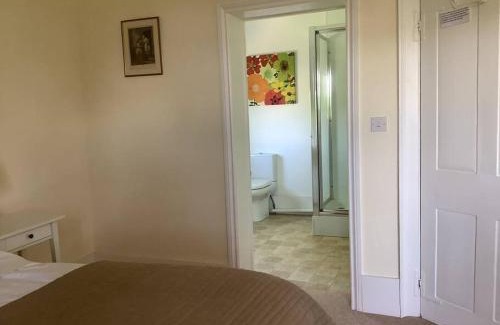 Claines Bed & Breakfast | Church house