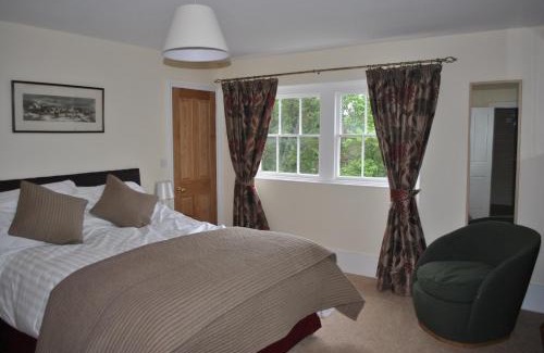 Claines Bed & Breakfast | Church house