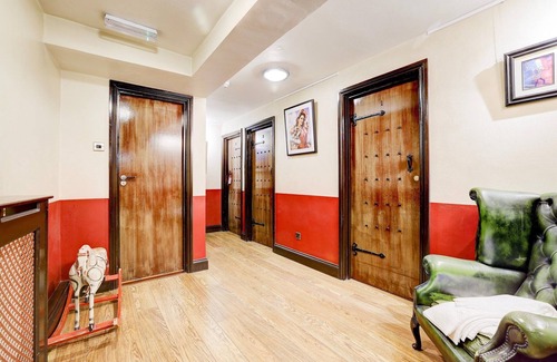 Camberwell Apartment | Church Street Hotel by Belvilla near The Oval