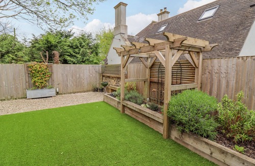 Bourton Cottage | Church View