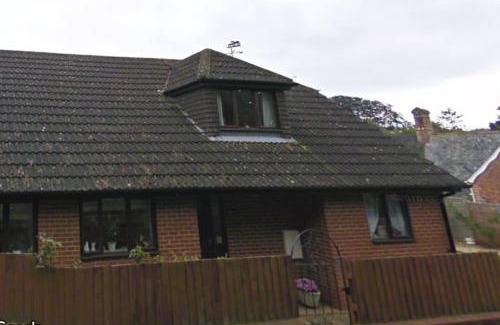 Poltimore Apartment | Church View, Poltimore Village - near Exeter