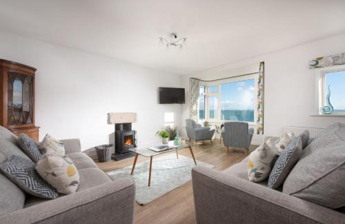 Coverack House | Chy an Mor
