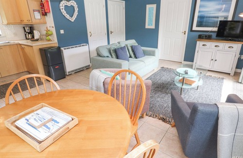 Falmouth Cottage | Chy Lowena