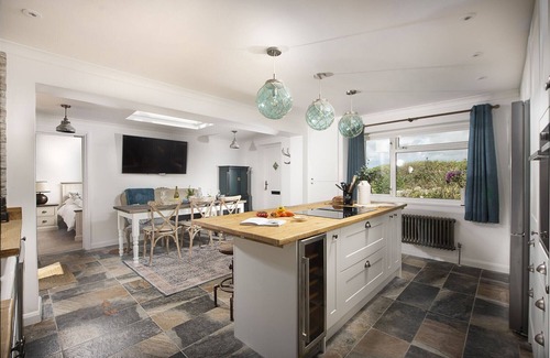 Penzance Ski Chalet | Chyvounder