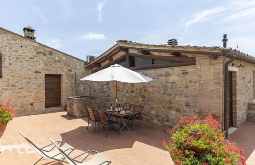 Poggiarello Apartment | Ciliegio by Interhome
