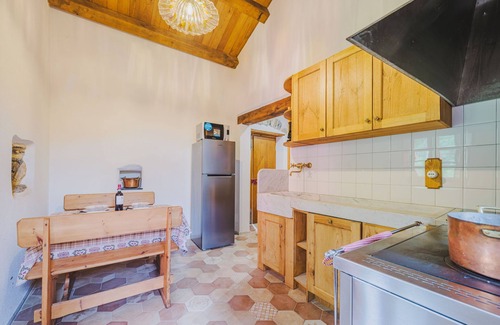 Velva Apartment | Ciliegiolo by Interhome