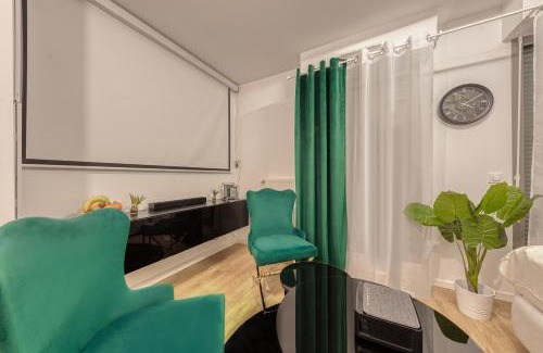 Quartier Vilmorin Apartment | Cinéma Moon Luxury - Gare 3min - Proche Paris