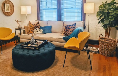 Oakley Apartment | Cincinnati Oakley Hyde Park - Fresh And Fun for up to 4