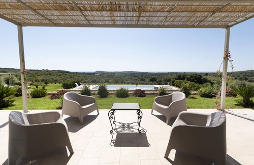 Noto Villa | CINECITTA SICILY NOTO - THE ART DECO POOL VILLA FOR 8 PEOPLE