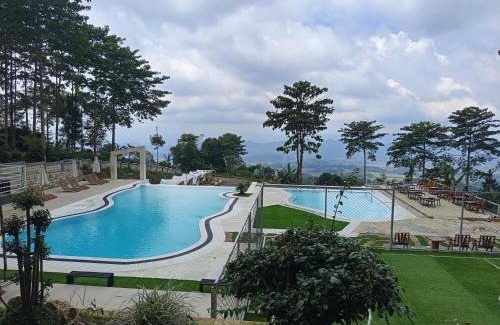 Sei Pinang Hotel | Ciremai land