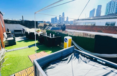 Weavers Apartment | Cité 4beds roof terrace penthouse