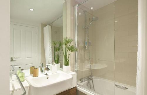 Queen's Gate Apartment | Citadines South Kensington London
