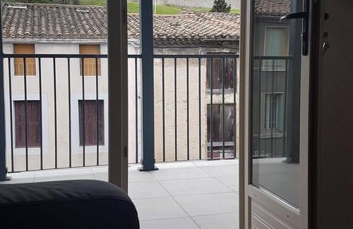 Carcassonne Apartment | CITE of CARCASSONNE Gîte Les 3 Tours 2, 99 rue Trivalle