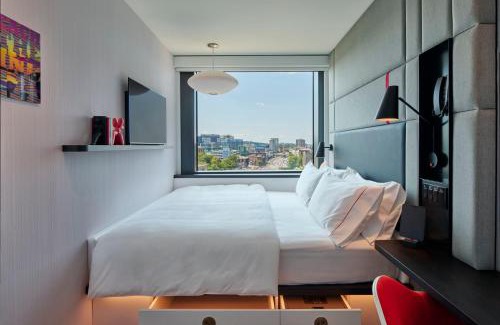 Back Bay West Hotel | citizenM Boston Back Bay