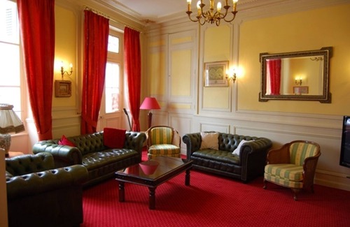 Chinon Hotel | Citotel Le Plantagenet