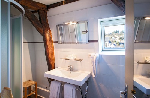 Chinon Hotel | Citotel Le Plantagenet