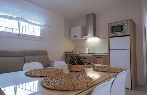Restabal Apartment | Citrus - Lemon Tree Apartment