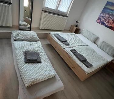 Sinsheim Apartment | City Apart 2 Stadtwohnung mit NETFLIX Nahe Bahnhof