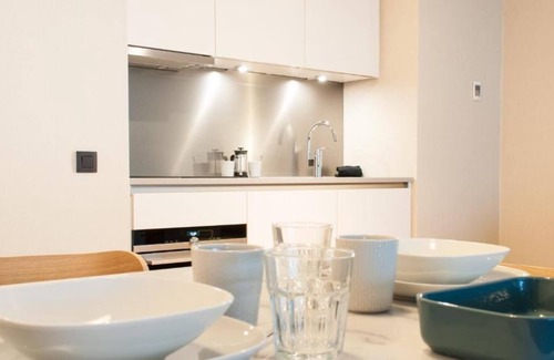Jewish Quarter House | City Break Minutes Away from MoMu Antwerp & Museums! w/ Full Kitchen!