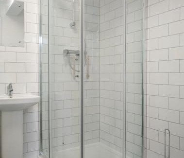 Corby House | City breaks Corby Double ensuites
