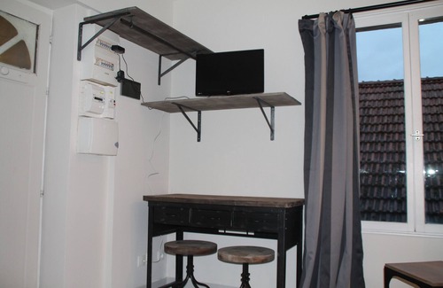 Chateau-Thierry Apartment | City center 40 minutes from Disneyland Paris