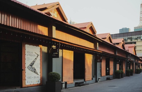 Bang Rak Apartment | CITY Center 5 BR cozy home, the famous TALAT NOI