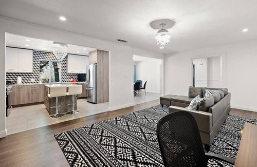 Nacogdoches House | City Center Charm: 5 Mins to SFA