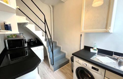 Saint-Germain-en-Laye Apartment | City Center - Duplex Studio - Close to RER