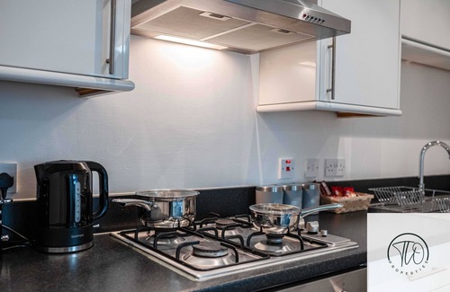 Colchester House | City Centre | Station | Parking | Contractors