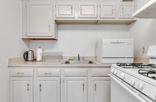 Downtown Harrisburg Apartment | City Chic in a Modern Studio Haven!