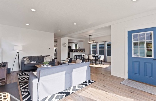 Spokane House | City Close, Vibe High | Your Group’s New Go-To