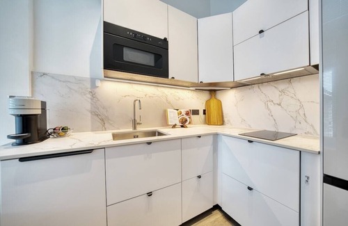 East End Apartment | City Convenience, Suburban Calm