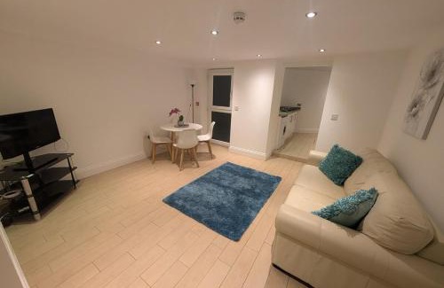 Uplands Apartment | City Escape – 1 Bedroom Flat in Swansea Centre