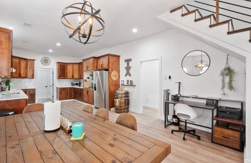 Fort Worth House | City Escape Away from Home - 5 Mins from Downtown