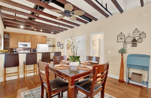 Yamacraw Village Condo | City Market Getaway, Walk Everywhere, Pool Access