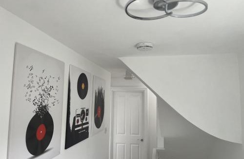 Stratford House | City Reach Retreat Spacious 4Bed House Startford Maryland Great Transport Links