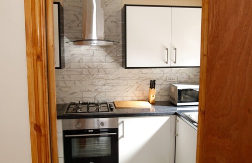 Edgbaston Apartment | City Road Birmingham Superior Studio from Oofy - Studio 2