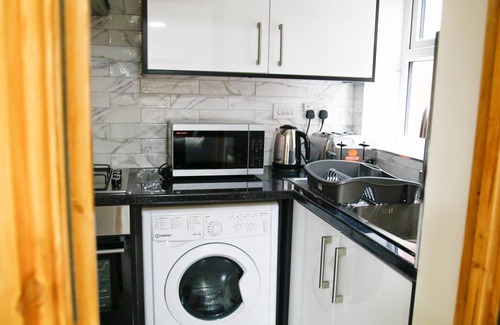 Edgbaston Apartment | City Road Birmingham Superior Studio from Oofy - Studio 2