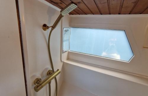 Eastern Docklands Boat Rental | City Sailing