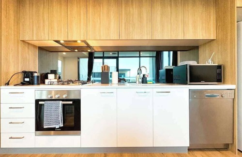 Adelaide Central Business District Apartment | City Serenity: 2BR Apt with Pool, Gym, Steam&Sauna