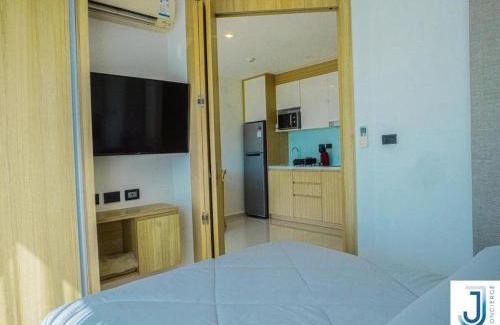 North Pattaya Apartment | City Tropicana Garden - Sea view modern condo