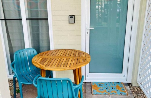 Cairns North Apartment | City Unit 5 – Walk to Esplanade