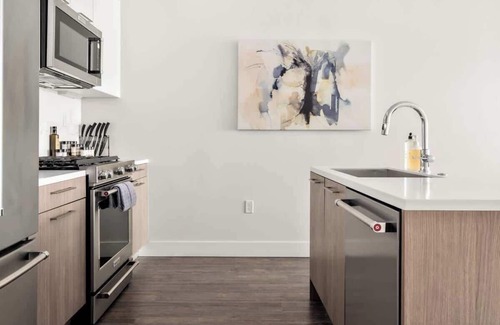 Highland Condo | City Views | Lifestyle Loft | Zuni Lofts
