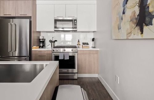 Highland Condo | City Views | Lifestyle Loft | Zuni Lofts