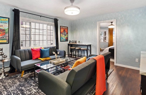 South Side Apartment | Cityscape Charm | Al Fresco | Night Buzz