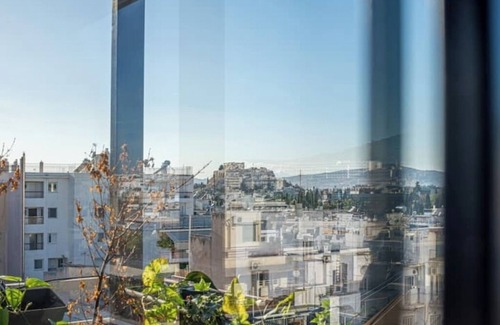 Pangrati Apartment | Cityscape Elegance Loft in Athensnn