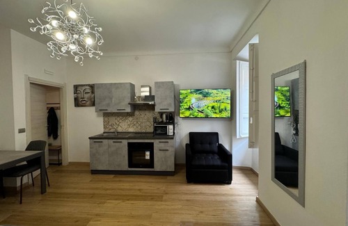 Sassari Apartment | Civic 22 WIDE ONE-ROOM APARTMENT IN THE CENTER OF SASSARI.