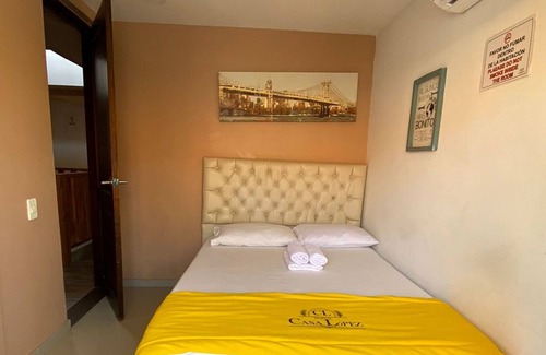 Pie del Cerro Apartment | CL-1 HABITACION DOBLE EN LA CIUDAD ANTIGUA CON WIFI