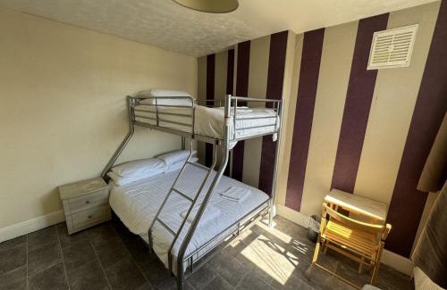 Clacton-on-Sea House | Clacton Guest House